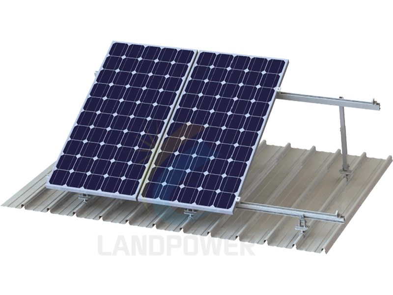 Sistemi di montaggio su tetto solare a inclinazione regolabile