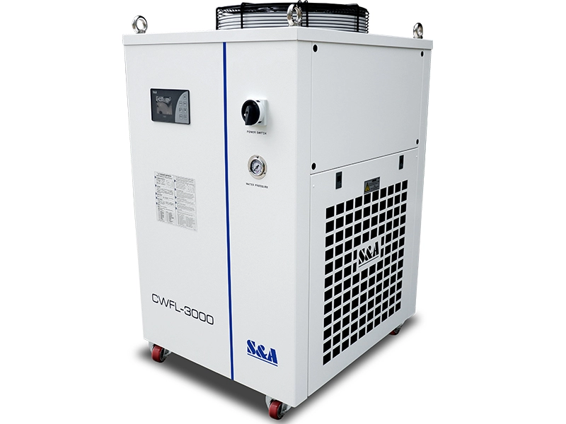 Refrigeratori d'acqua industriali ad alta potenza CWFL-3000 per laser fibra 3000W