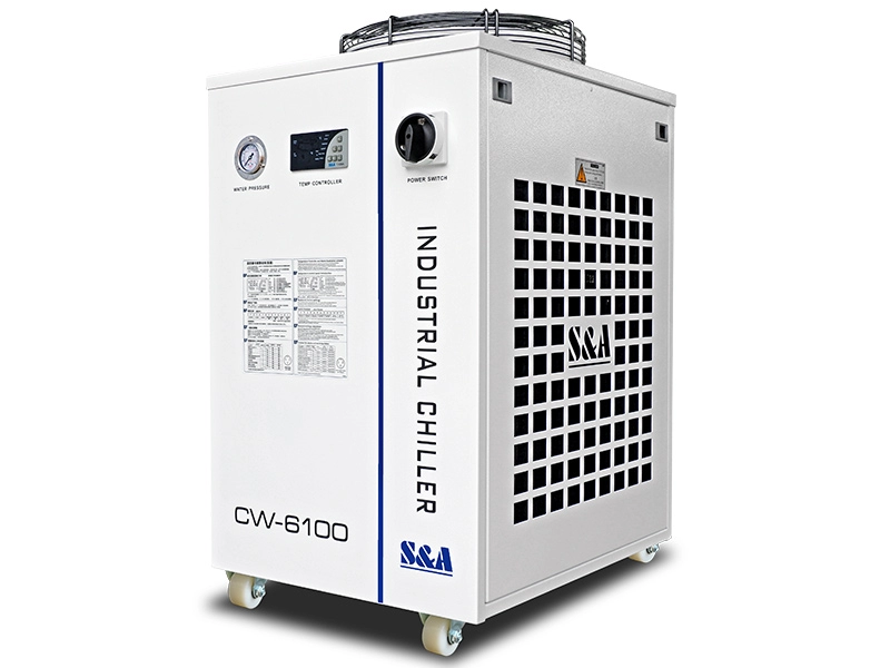 Sistemi di refrigerazione d'acqua industriali CW-6100 capacità di raffreddamento 4200 W 2 anni di garanzia