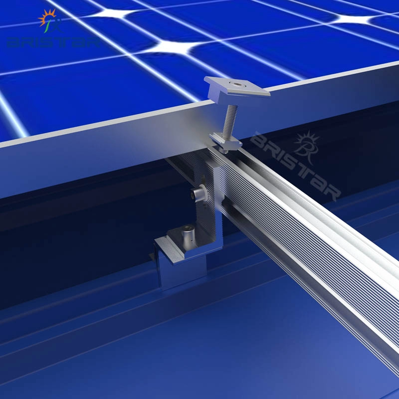 Sistemi di montaggio solare per tetto in metallo
