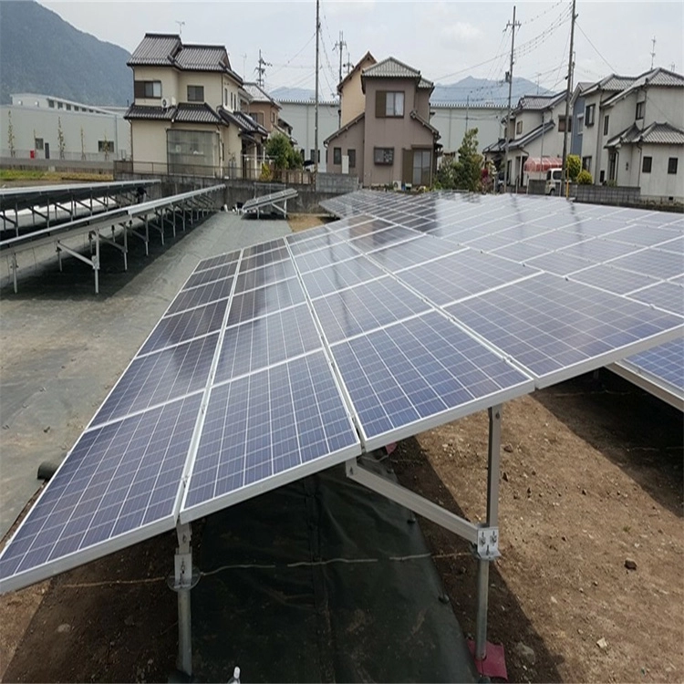 Sistema di montaggio a terra del pannello solare