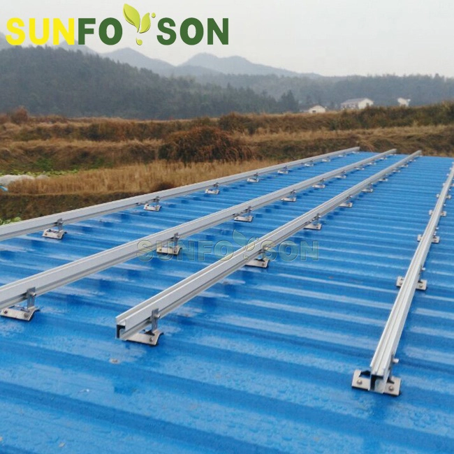 Binario in alluminio solare di alta qualità per l'installazione di pannelli solari