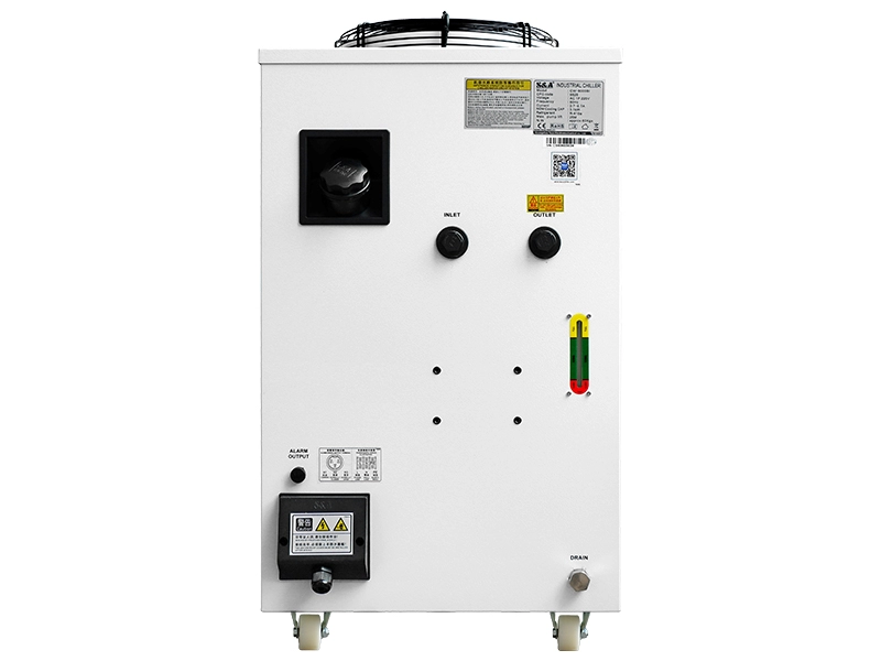 Refrigeratore industriale per il raffreddamento del router CNC