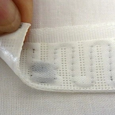 Etichetta per lavanderia in tessuto intrecciato RFID UHF per la gestione del lavaggio