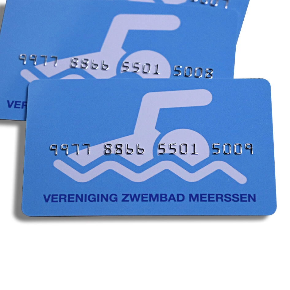 Carte fedeltà in PVC RFID FM08 da 13,56 MHz con numerazione in rilievo