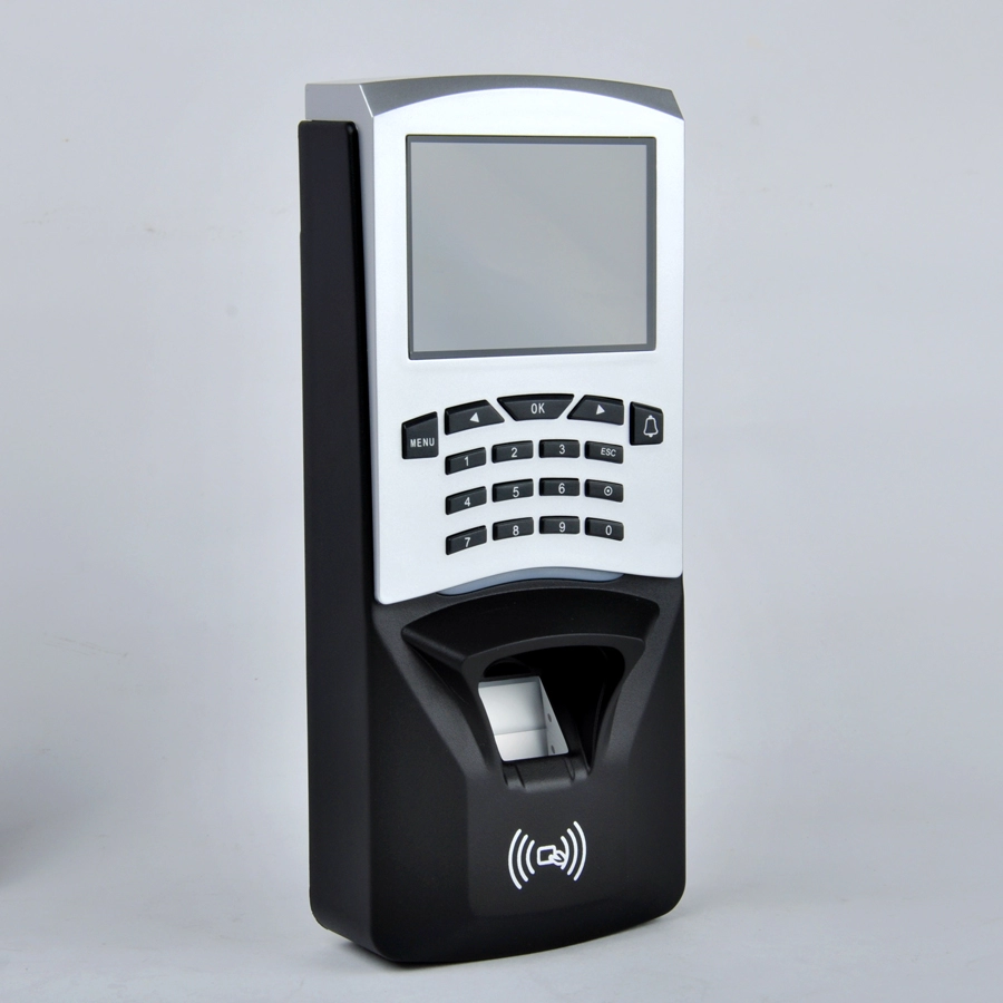 Sistema di controllo accessi biometrico con connessione serratura Wiegand