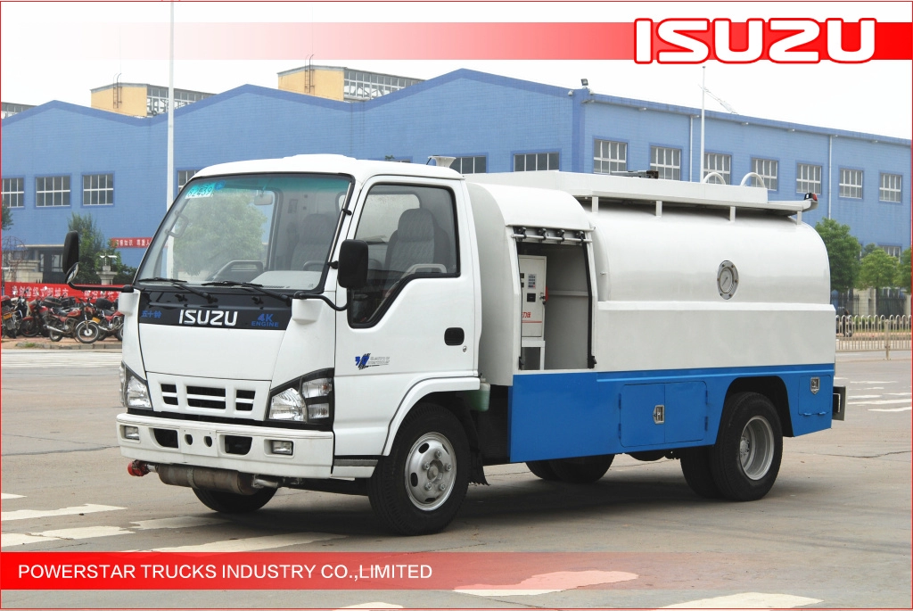 Autocisterna per rifornimento fiscale Isuzu da 4000 litri per consegna benzina/diesel leggero