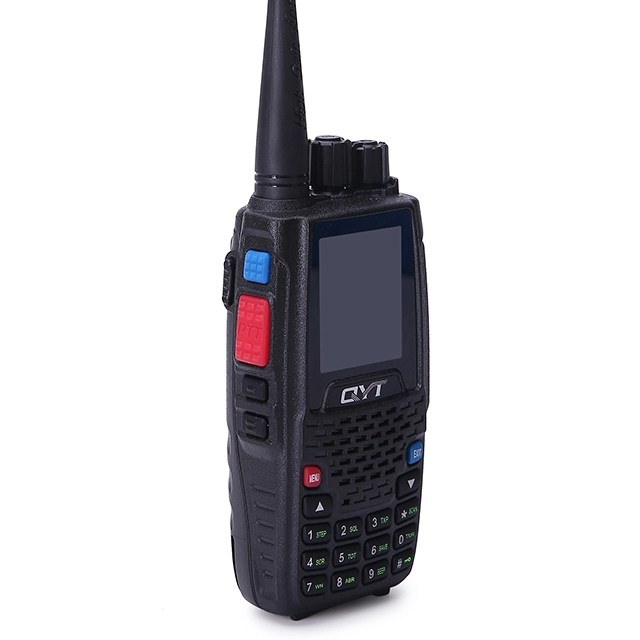 Radioamatori walkie talkie VHF UHF quad-band