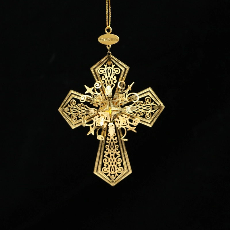 Ornamento di Natale in metallo inciso con croce in ottone