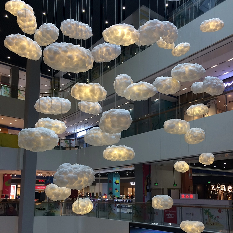 Decorazione appesa a nuvola morbida per centro commerciale