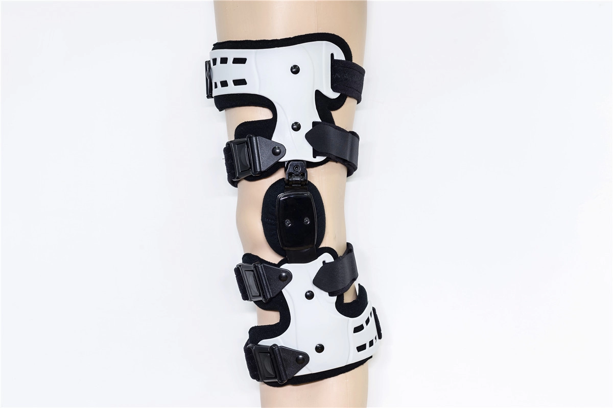 Ginocchiere Unloader OA con supporto per frattura della cerniera per la sostituzione dell'articolazione della gamba e la stabilizzazione del legamento