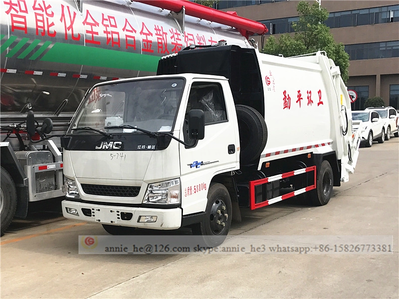 JMC Camion della spazzatura compresso 6 CBM