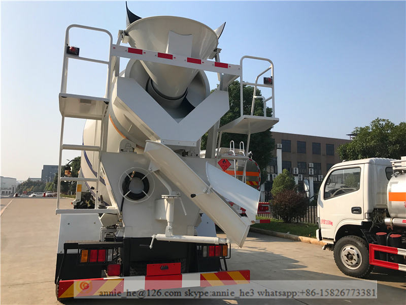 Foton mini concrete mixer truck