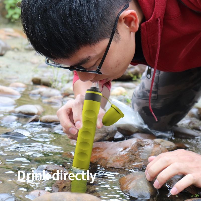 Mini filtro per l'acqua con cannuccia personale per la sopravvivenza dell'escursionismo