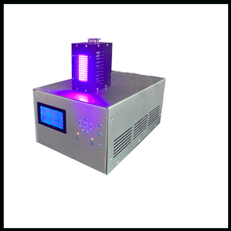Sistema di polimerizzazione UV a LED a barra per inchiostro UV da utilizzare per la polimerizzazione