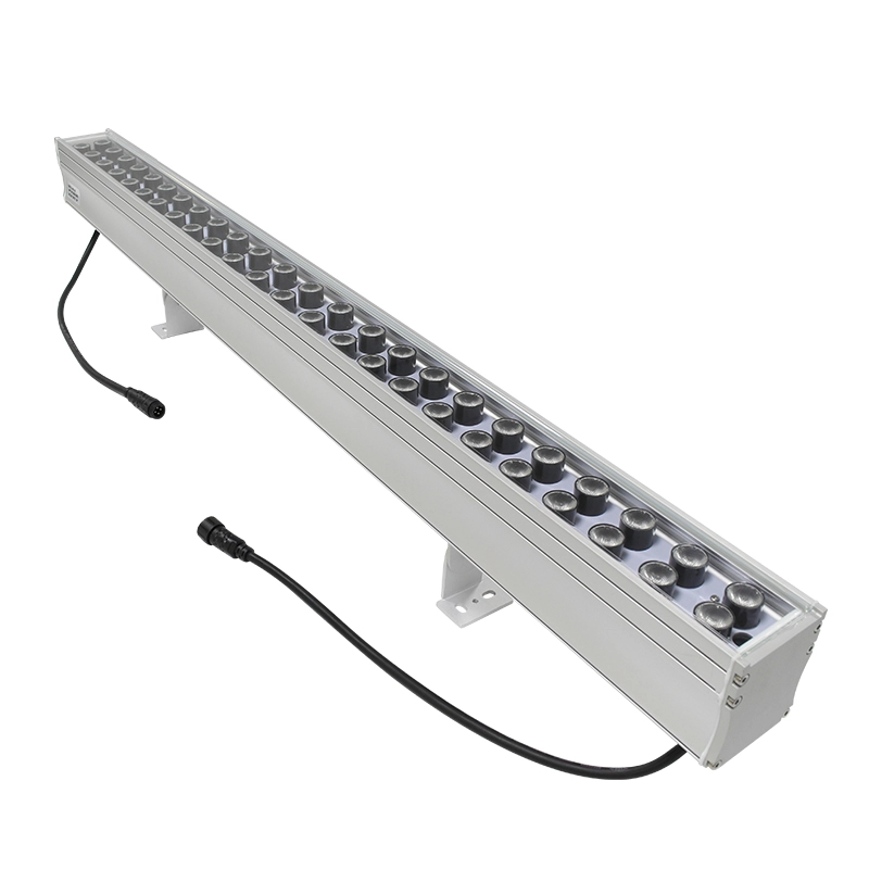 Wall Washer LED 48x1W IP65 con controller DMX