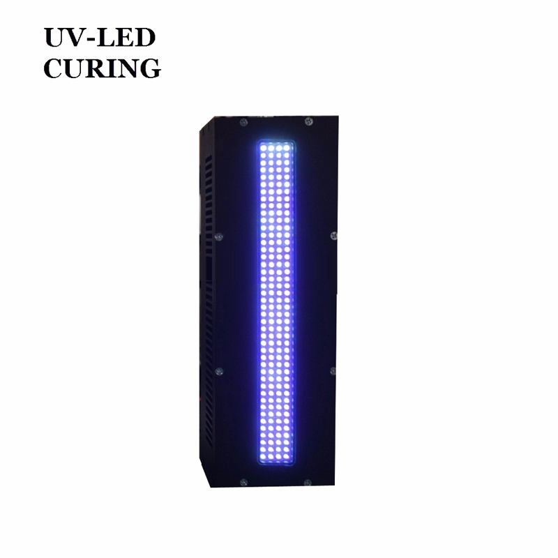 UV-LED CURING Raffreddamento ad acqua ad alta potenza Lampada UV LED 395nm personalizzata