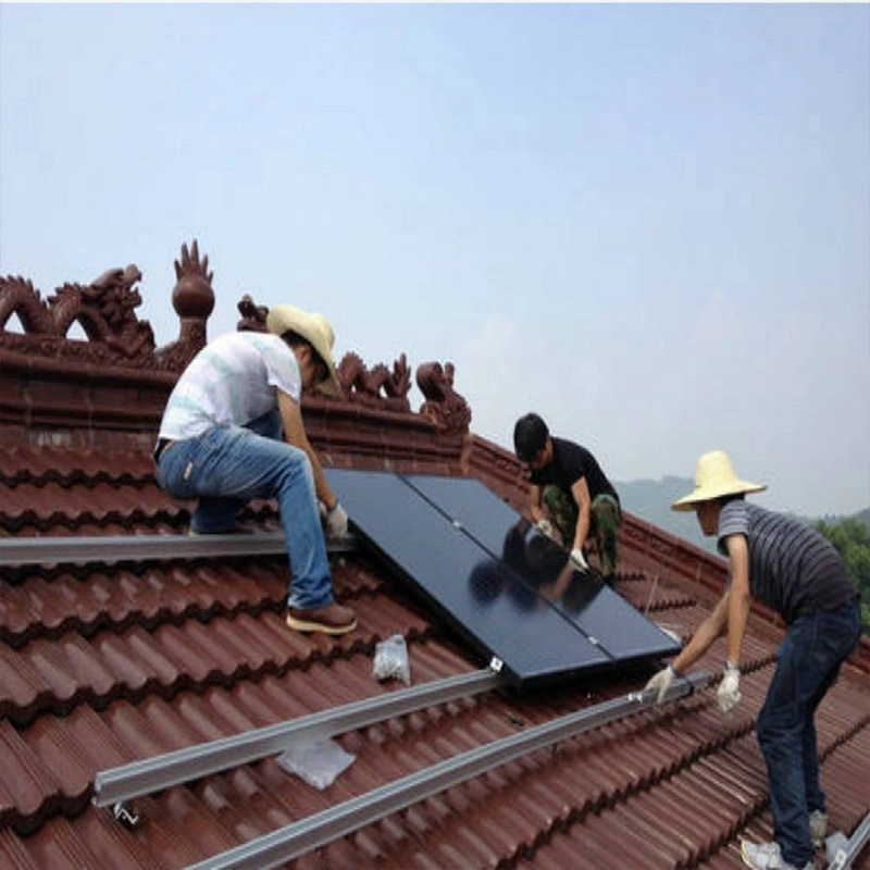 scaffalature per montaggio sul tetto di piastrelle solari fotovoltaiche residenziali