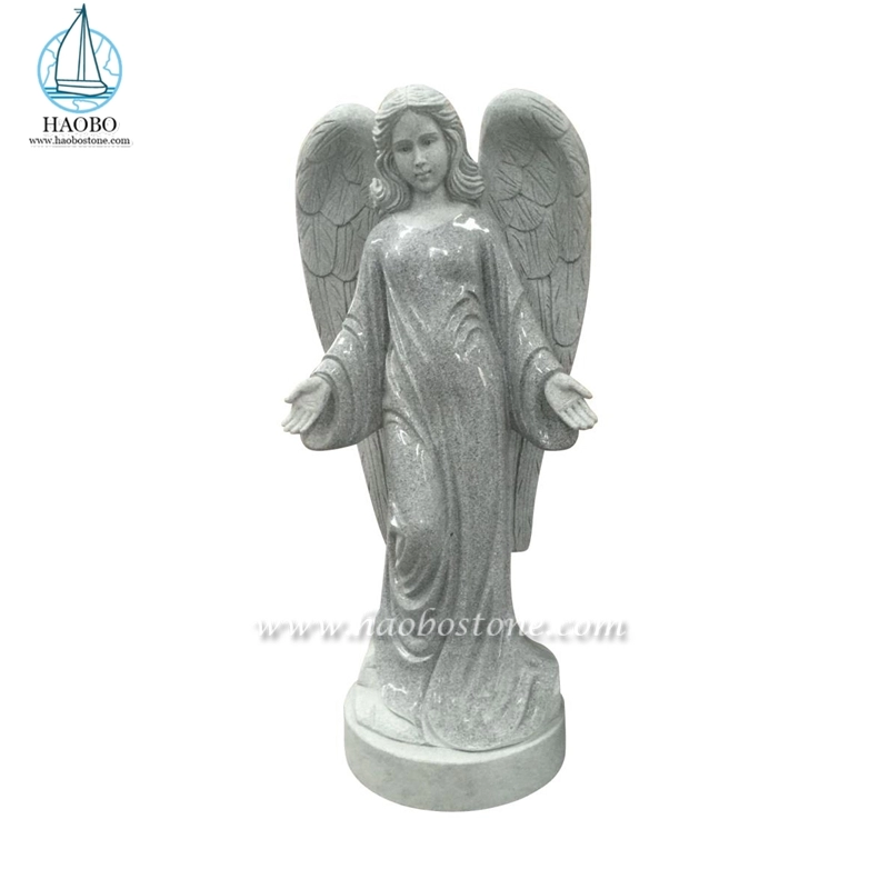 Statua di angelo in piedi in granito grigio personalizzata per il memoriale