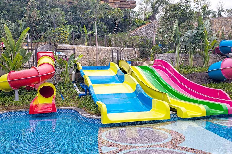 Water Park Design Hotel Divertimenti Piscina all'aperto per bambini Scivolo d'acqua