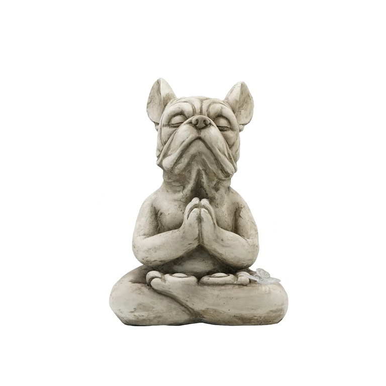 meditando la statua del bulldog francese