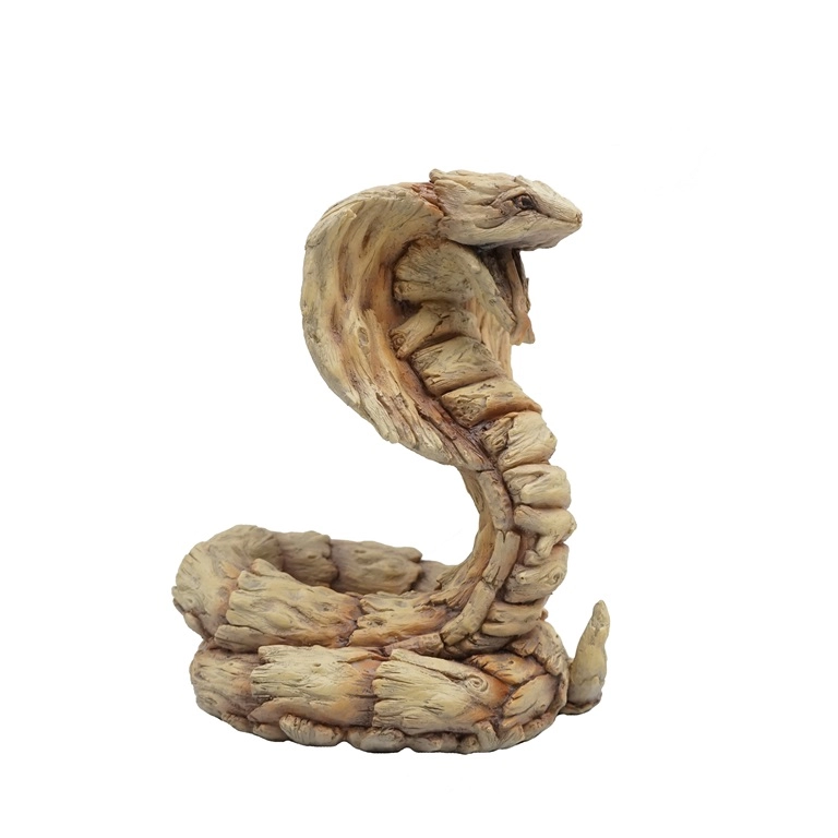 Statua da giardino cobra a spirale in resina di design Driftwood