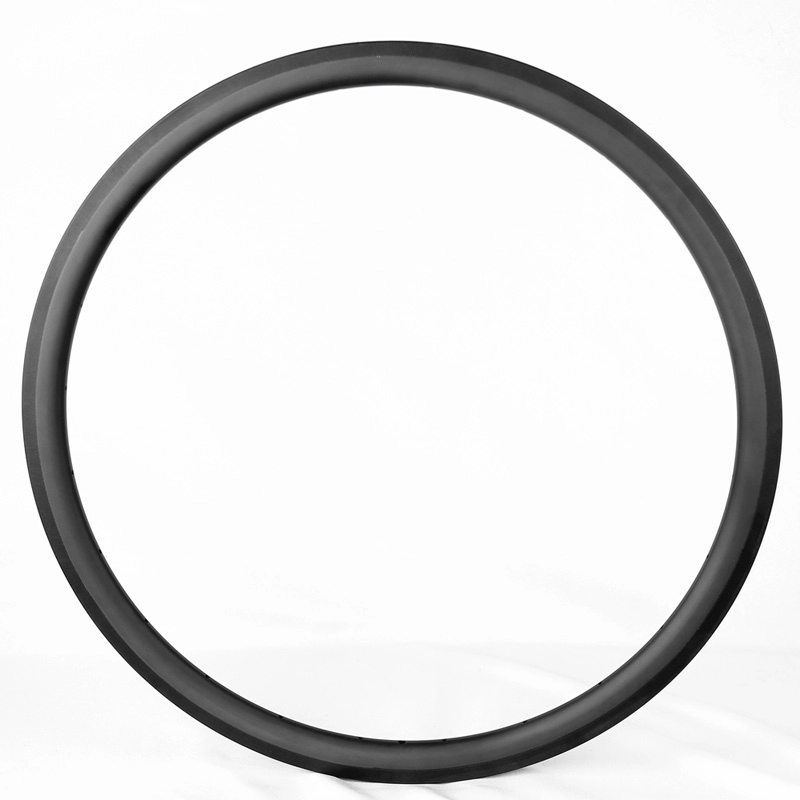 Cerchio da strada in carbonio a forma di U largo 28 mm di larghezza 700C con freno a cerchione
