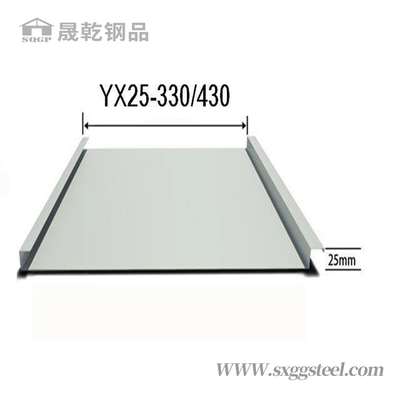 Piastra del tetto in metallo con cucitura verticale con chiusura a scatto
